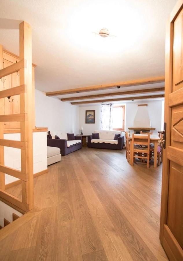 Maison De Meuny Courmayeur Ngoại thất bức ảnh
